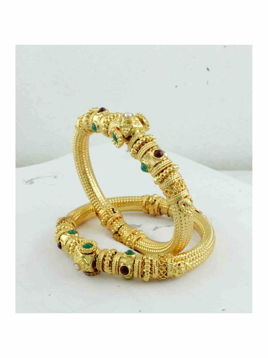 BANGLES in GOLD Style | Design - 11285