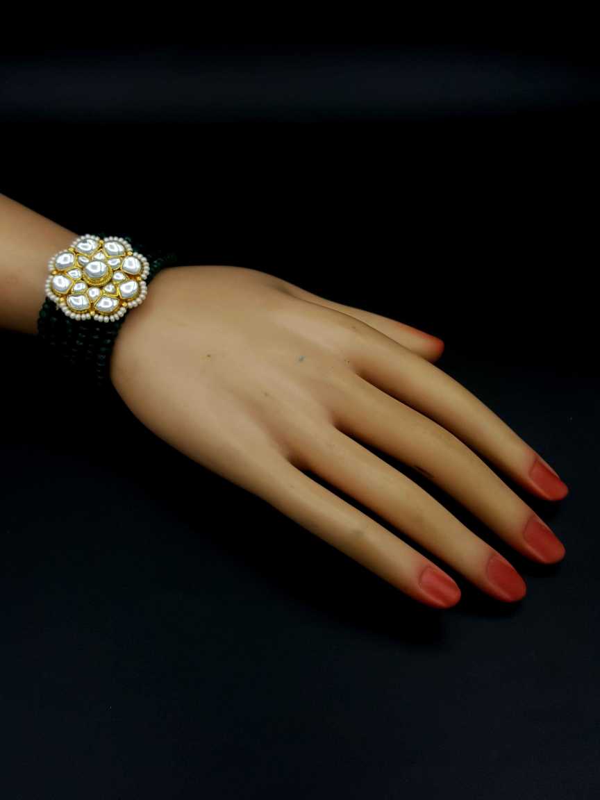 kundan-bracelet-BRKU17752EMHG