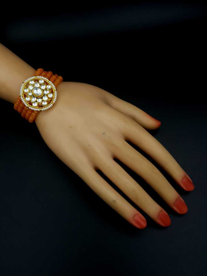 kundan-bracelet-BRKU19181NGHG