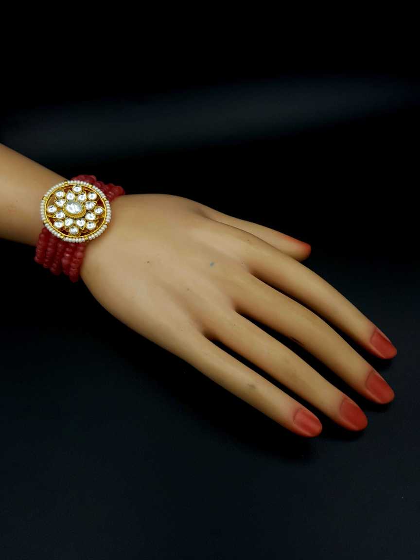 kundan-bracelet-BRKU19181PKHG