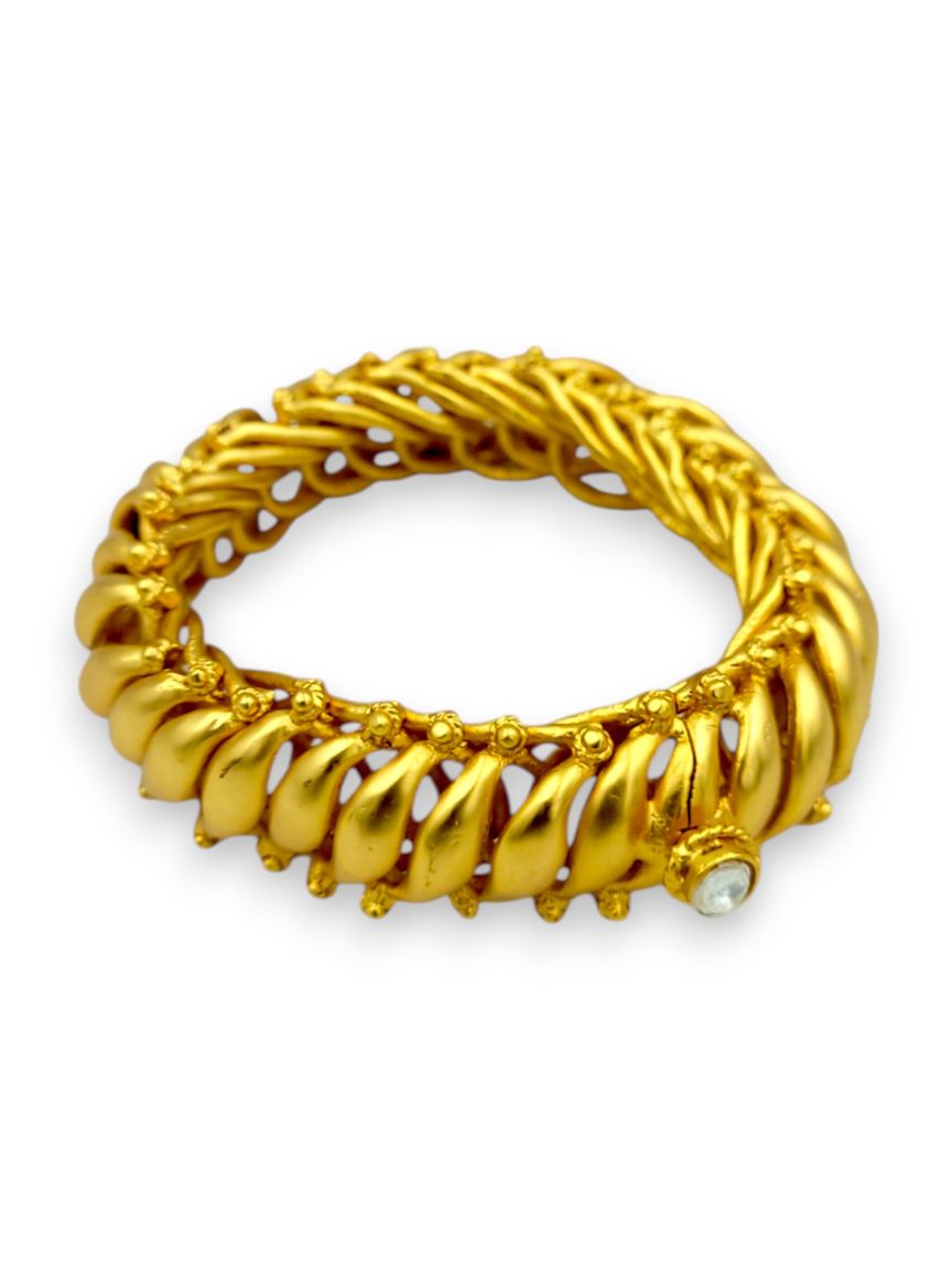 BRACELET IN JADAU KUNDAN STYLE | DESIGN - 24054