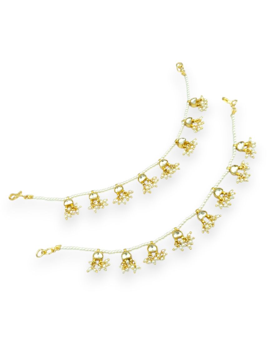 EAR CHAIN IN JADAU KUNDAN STYLE | DESIGN - 23984
