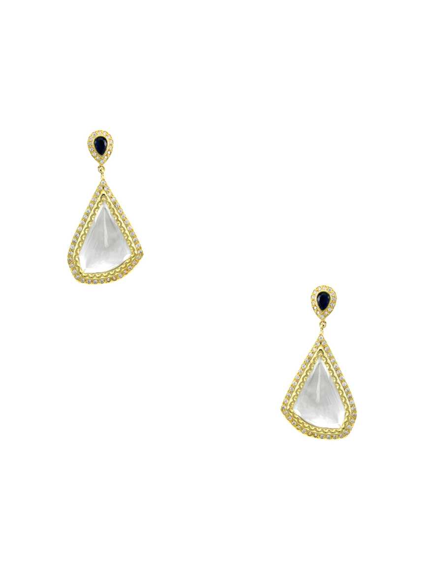 EARRING in BOUTIQUE Style | Design - 14155