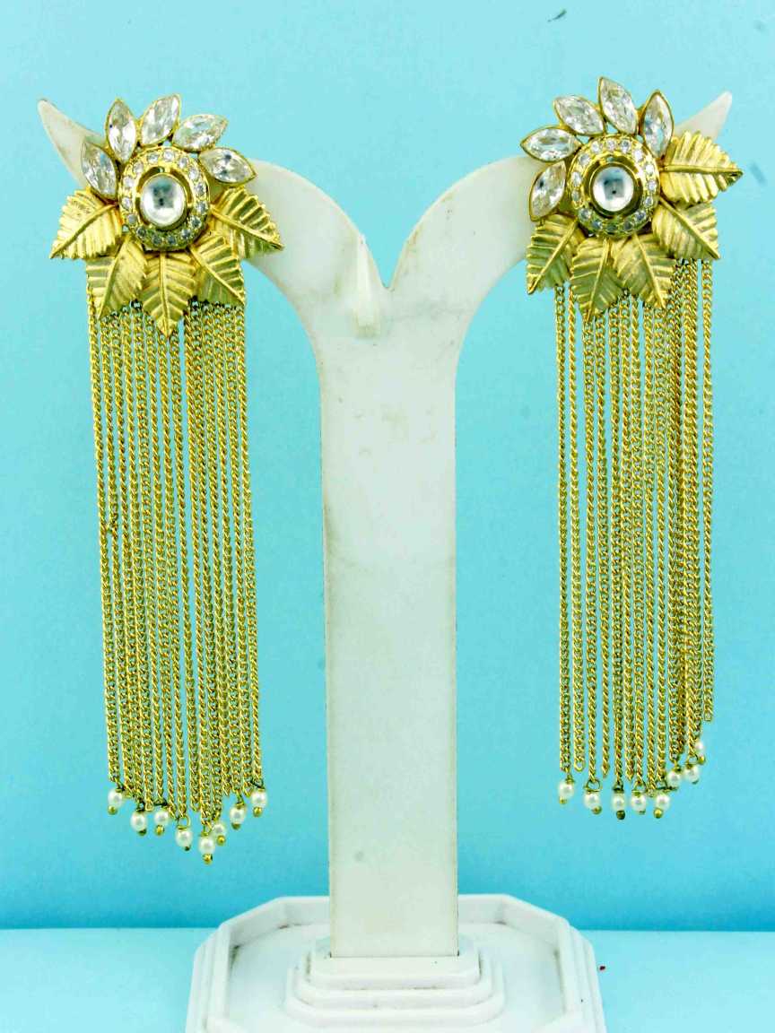 EARRING in BOUTIQUE Style | Design - 16214