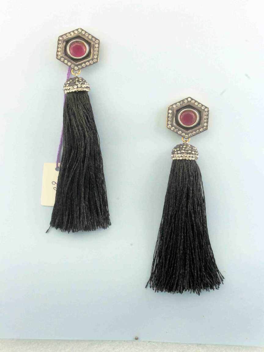 boutique-earring-ERBQ16276RBBKHG