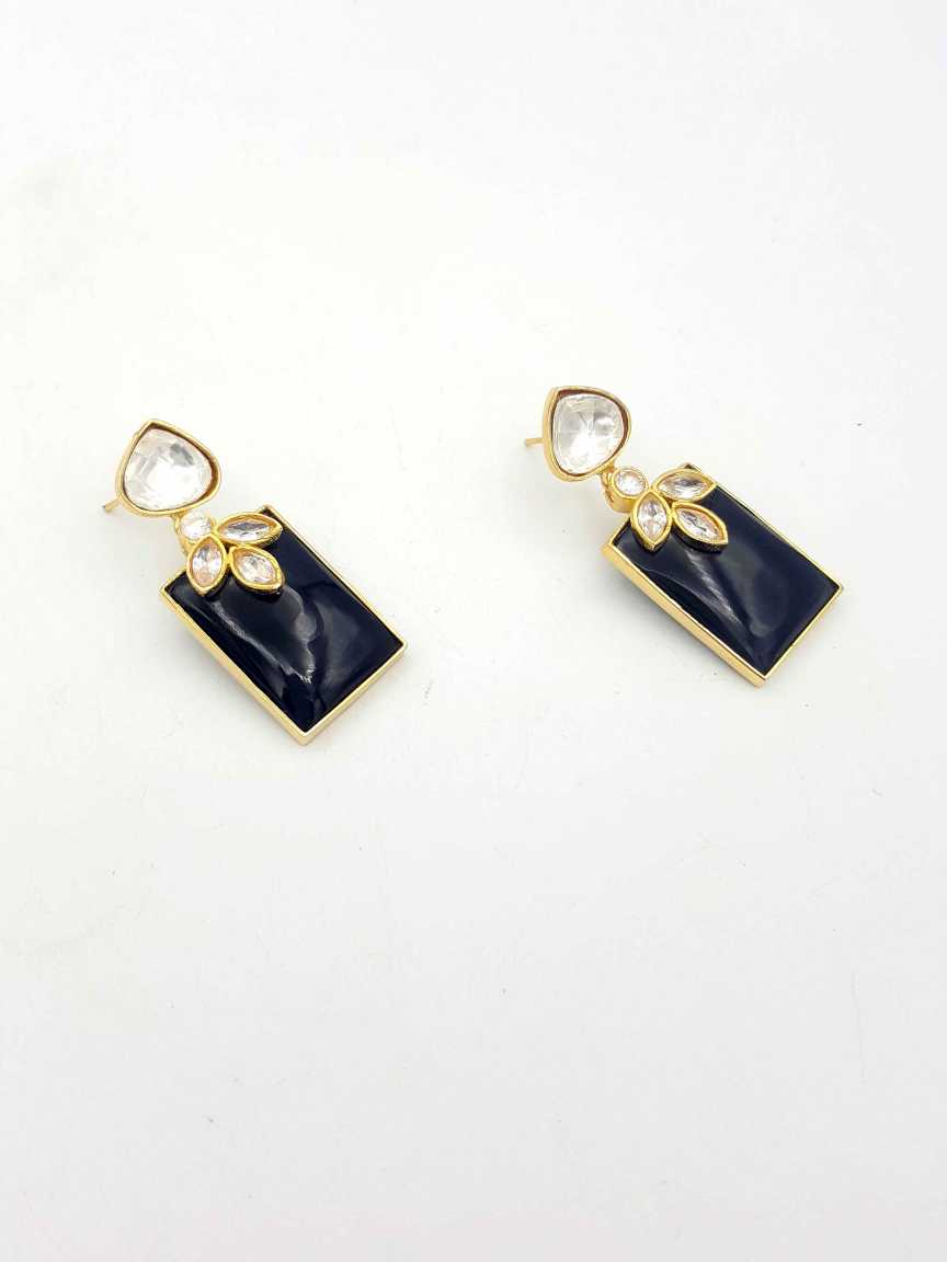 boutique-earring-ERBQ17289BKHG