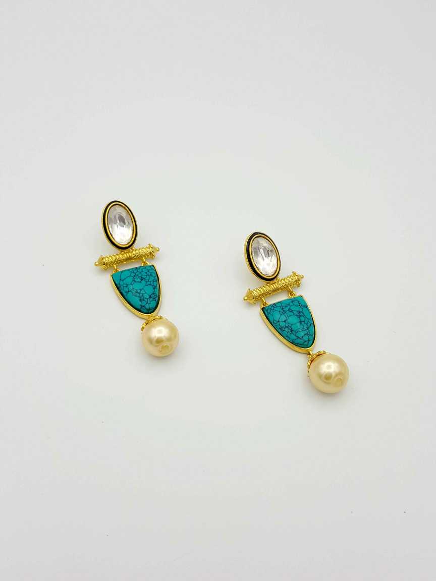 boutique-earring-ERBQ17604TQHG