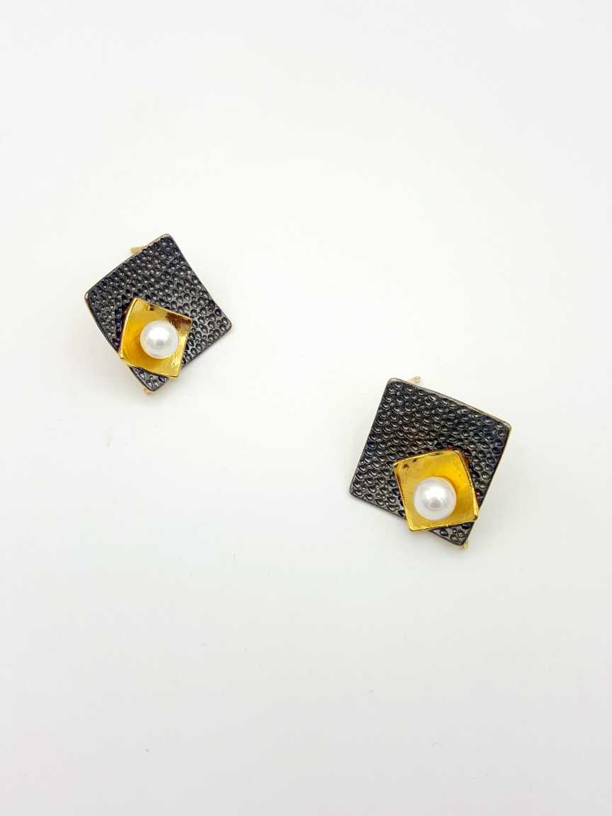 EARRING in BOUTIQUE Style | Design - 17729