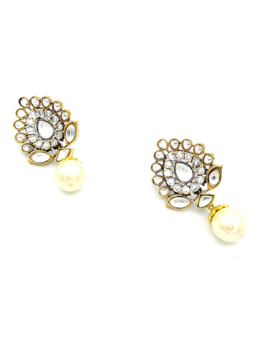 boutique-earring-ERBQ17793CLBD