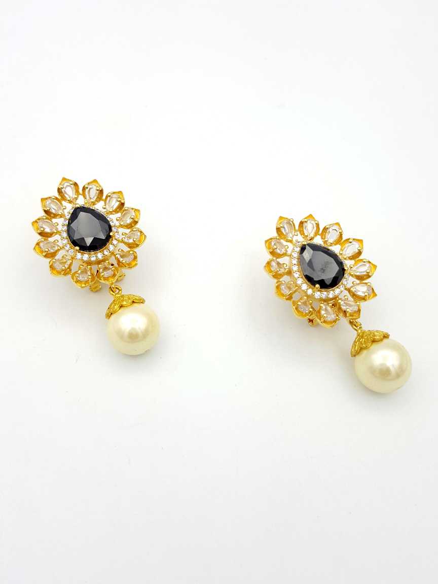 boutique-earring-ERBQ17799BKHG