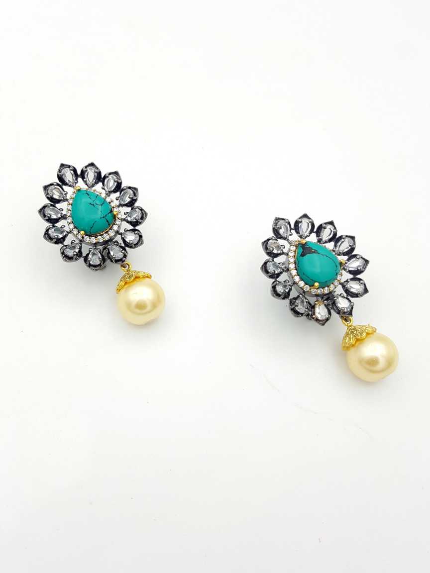 boutique-earring-ERBQ17799TQBD