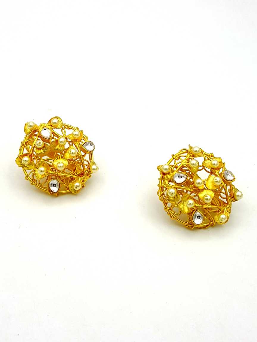 EARRING in BOUTIQUE Style | Design - 17903