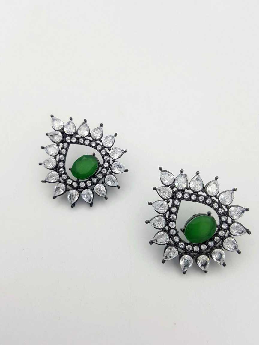 boutique-earring-ERBQ18584EMBD
