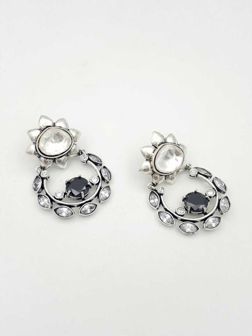 boutique-earring-ERBQ18594BKRH
