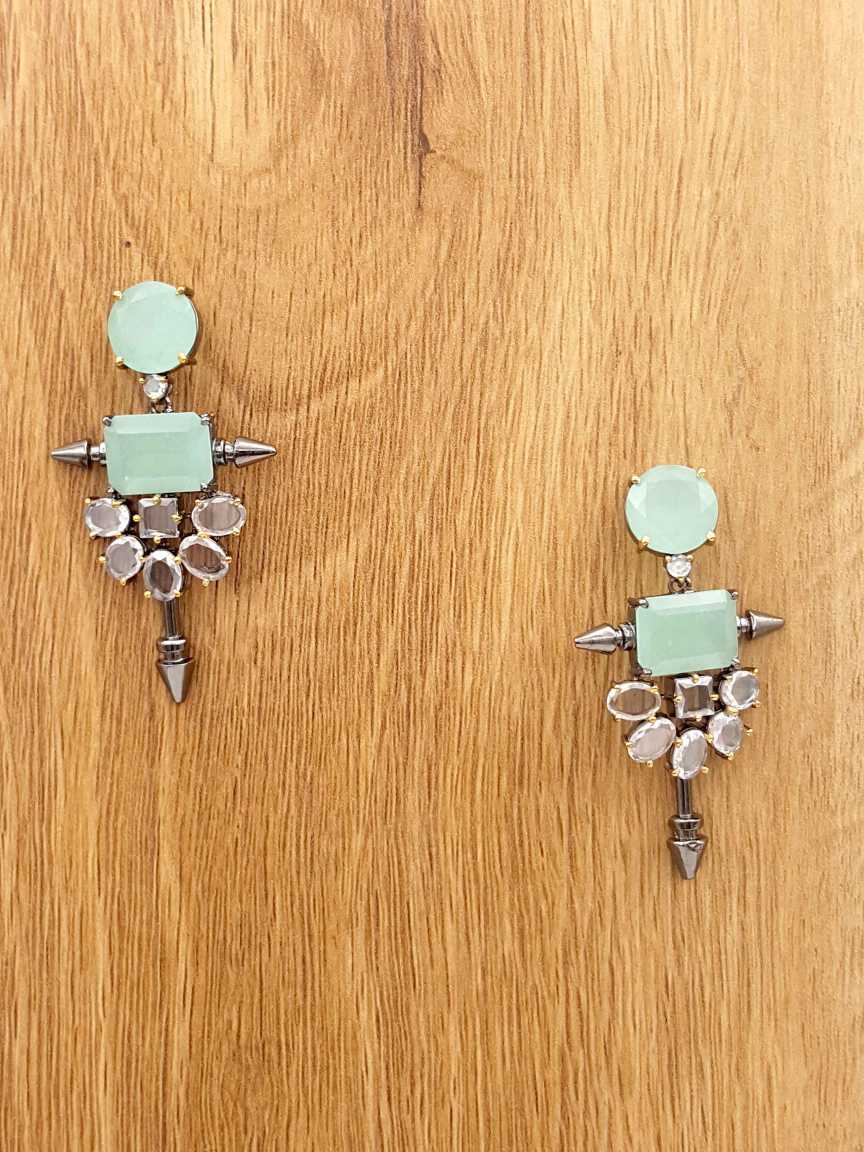 EARRING in BOUTIQUE Style | Design - 18703