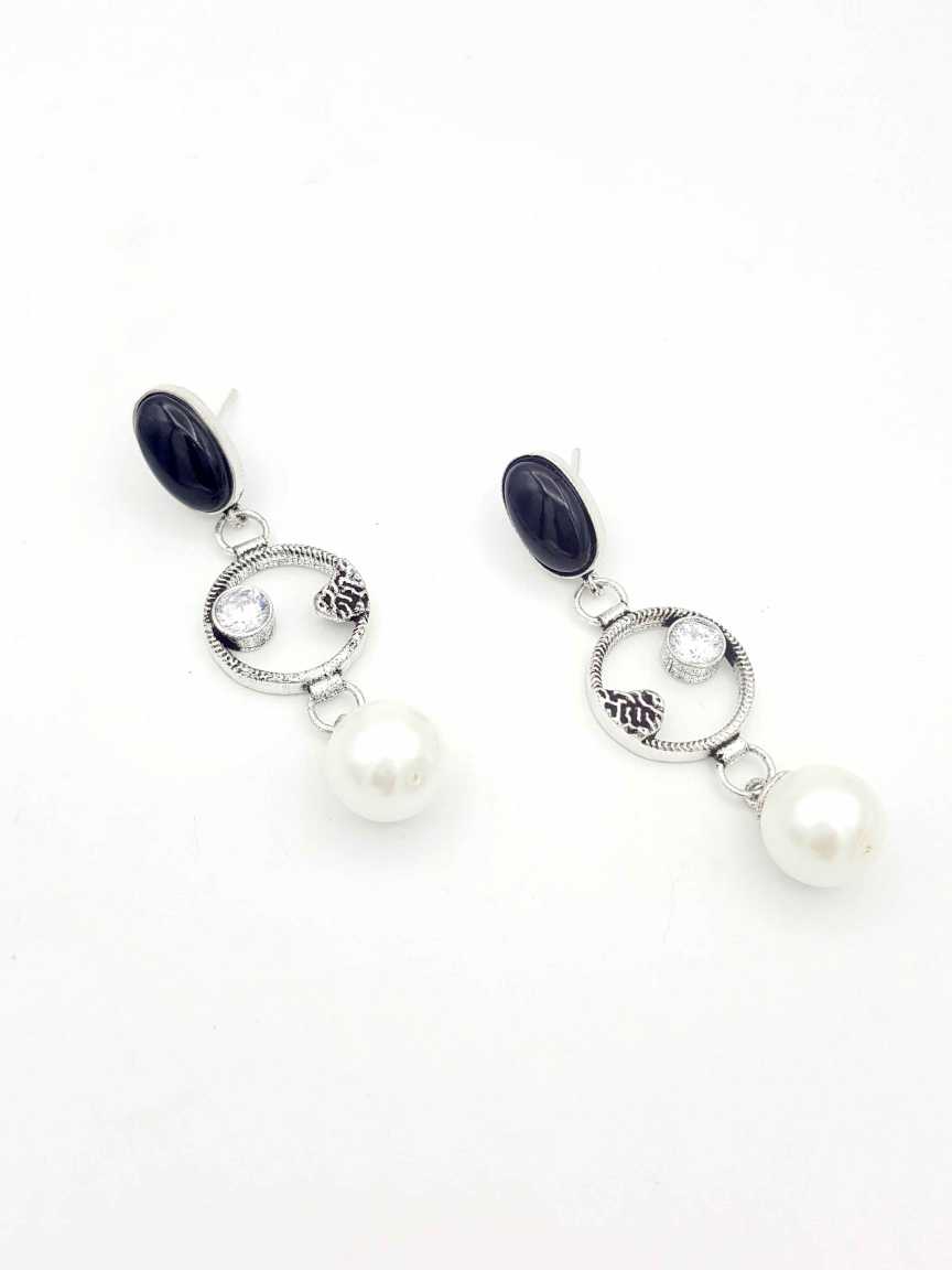 boutique-earring-ERBQ18704BKRH