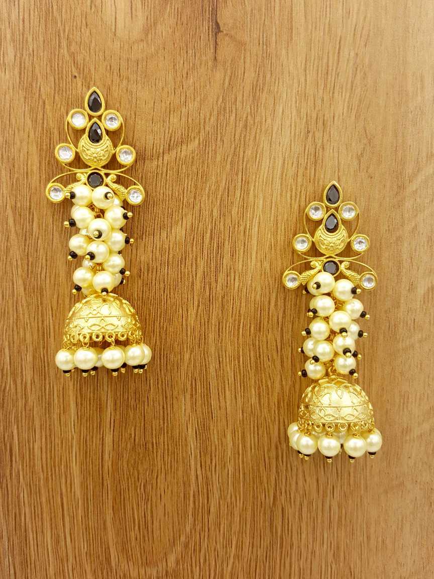 boutique-earring-ERBQ18766BKHG