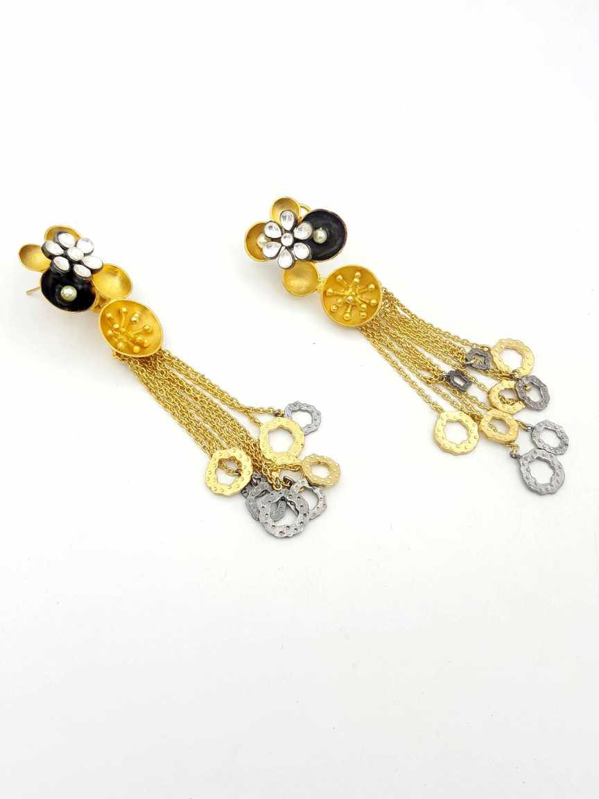 EARRING in BOUTIQUE Style | Design - 18899