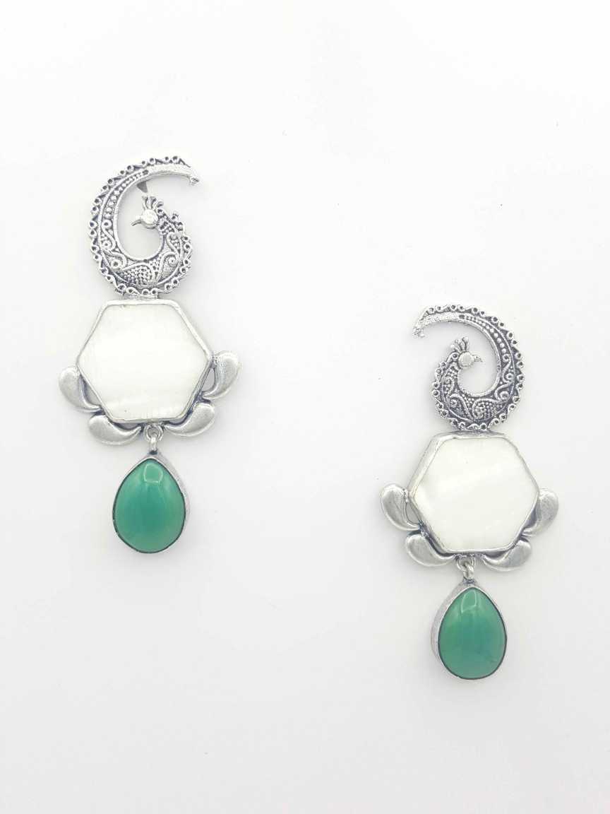 boutique-earring-ERBQ18979GNRH