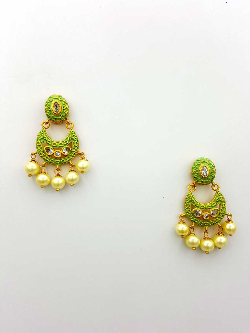 EARRING in BOUTIQUE Style | Design - 19072