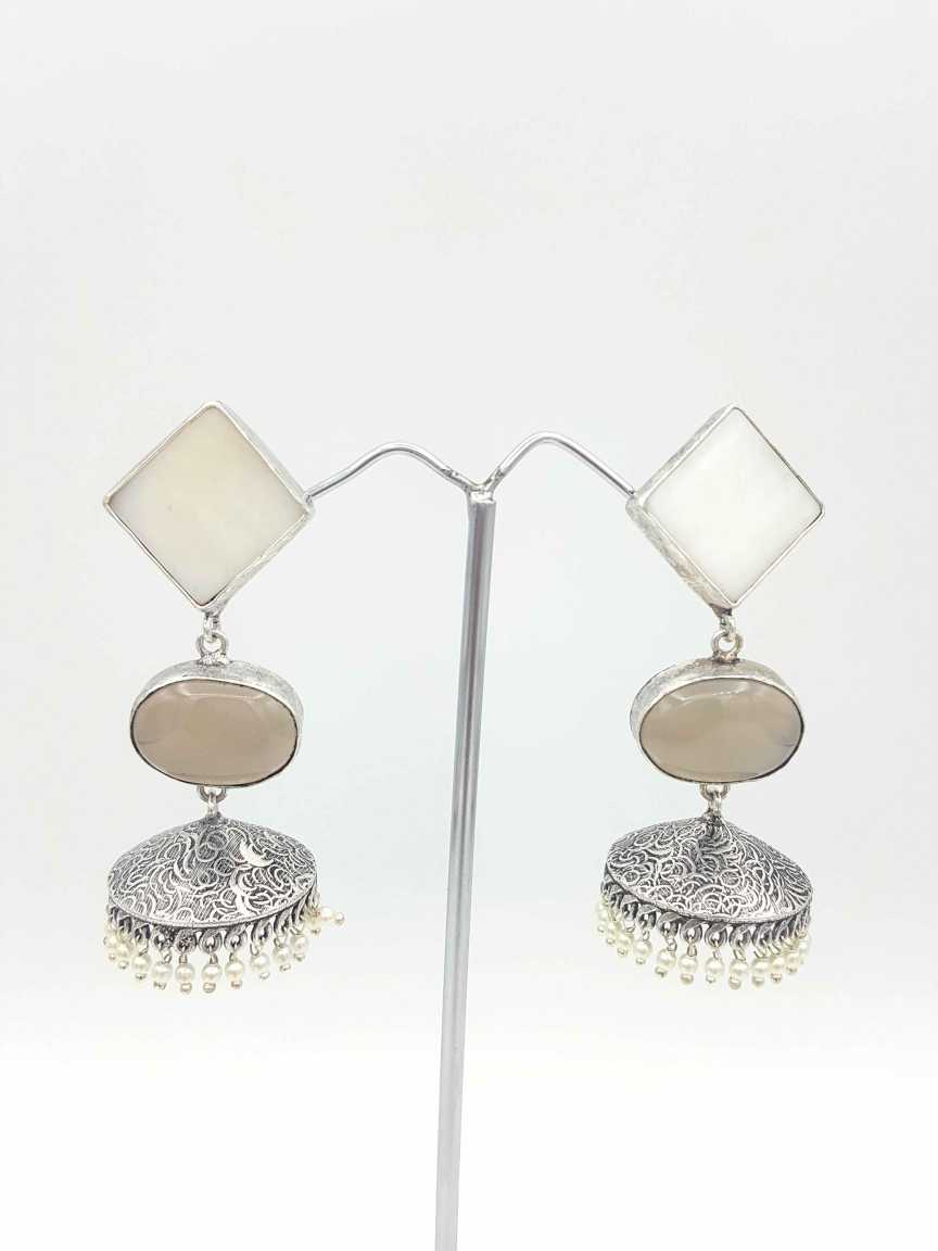 EARRING in BOUTIQUE Style | Design - 19073