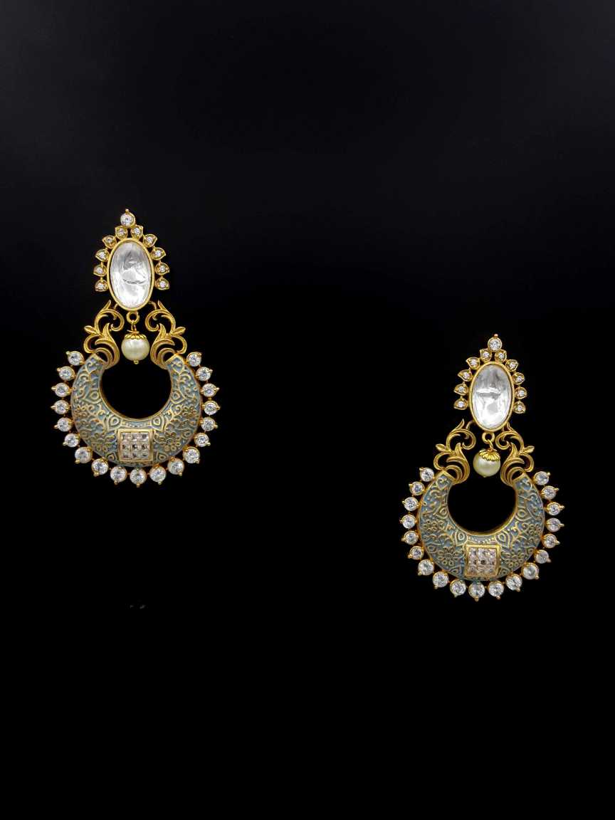 boutique-earring-ERBQ19253GYGT