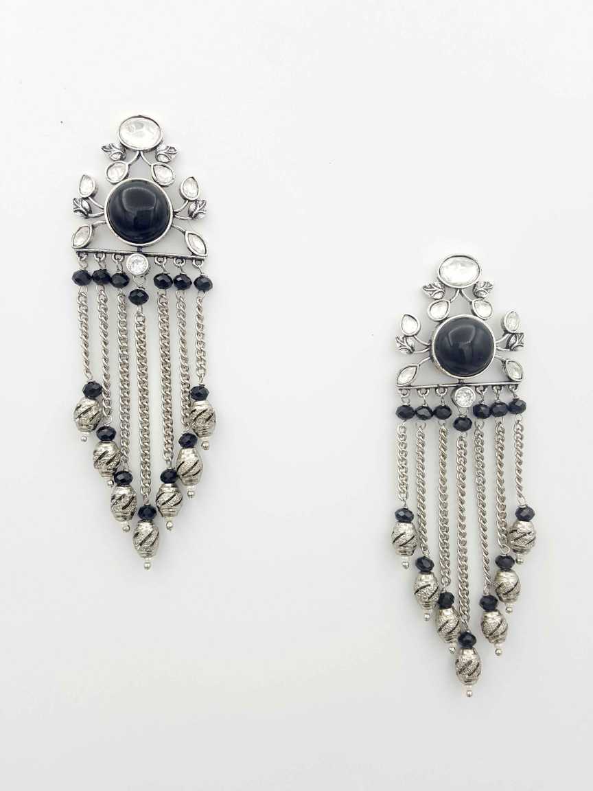 boutique-earring-ERBQ19282BKRH