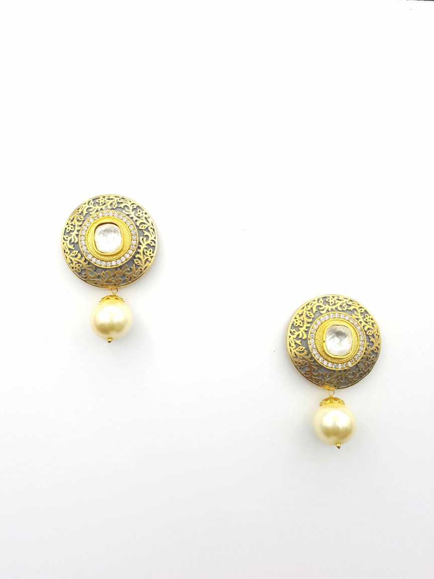 boutique-earring-ERBQ19444GYHG