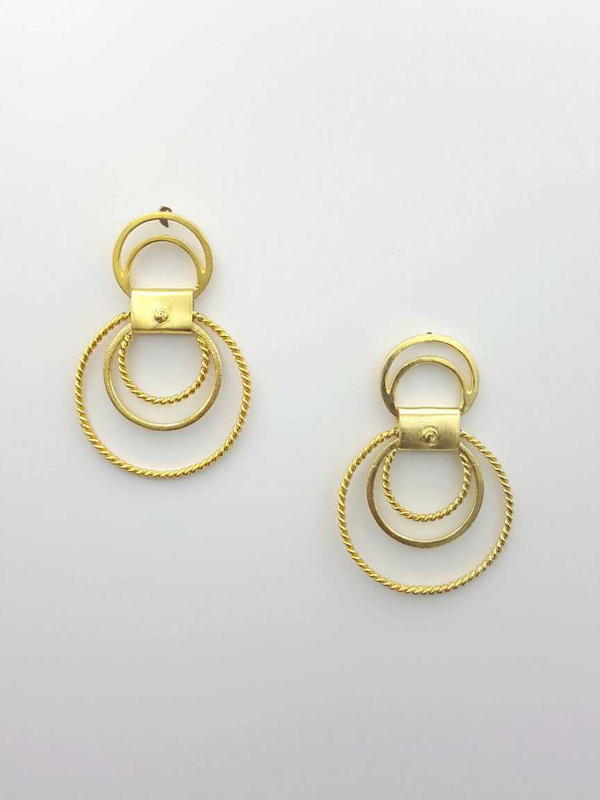 boutique-earring-ERBQ19644GDHG