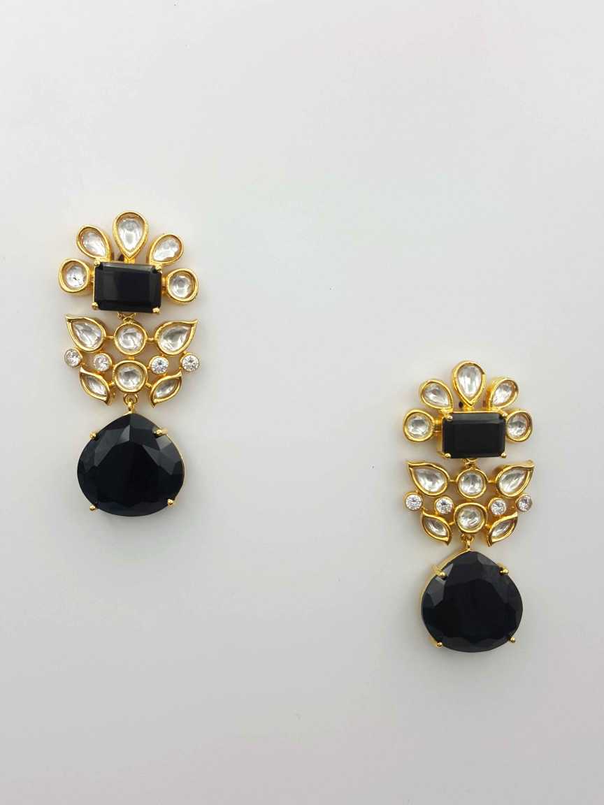 boutique-earring-ERBQ19709BKHG