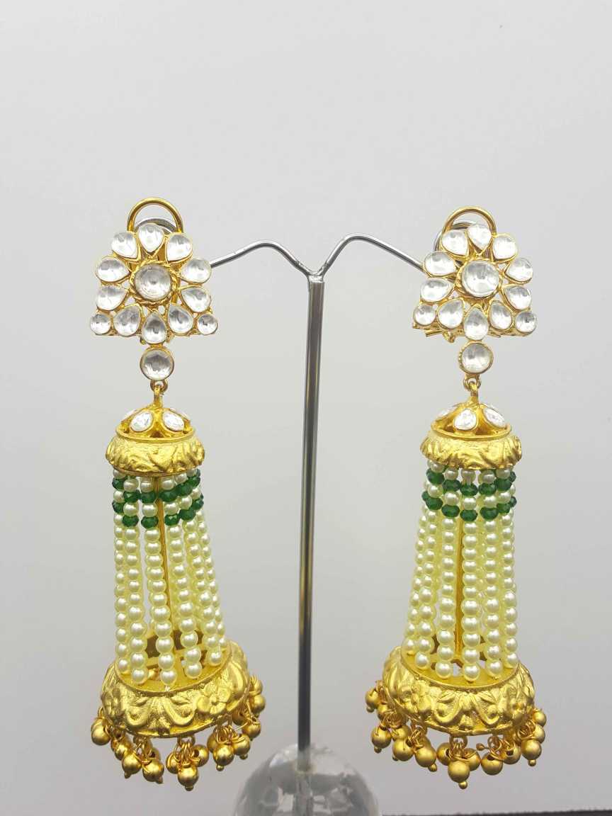 EARRING in BOUTIQUE Style | Design - 19904