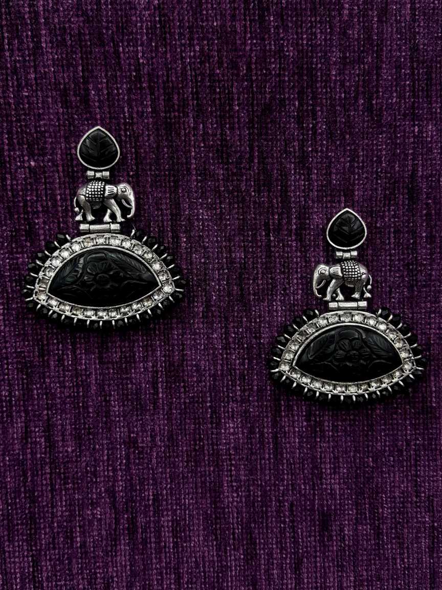 boutique-earring-ERBQ20043BKRH