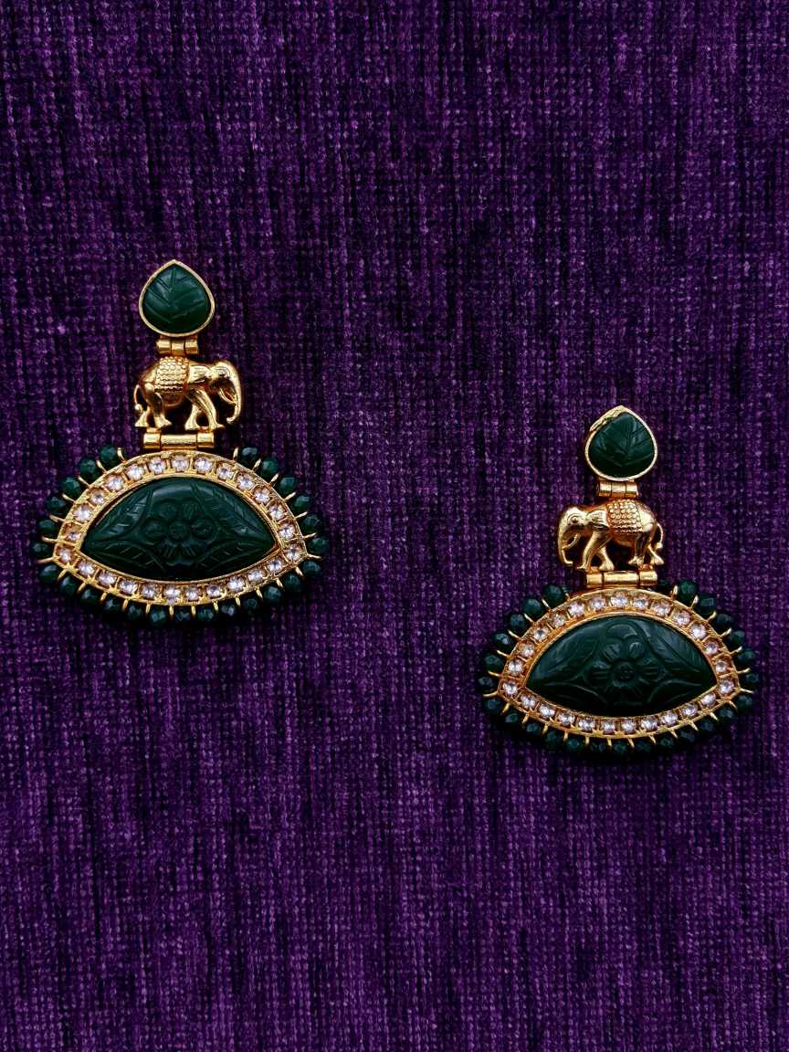 boutique-earring-ERBQ20043EMGE