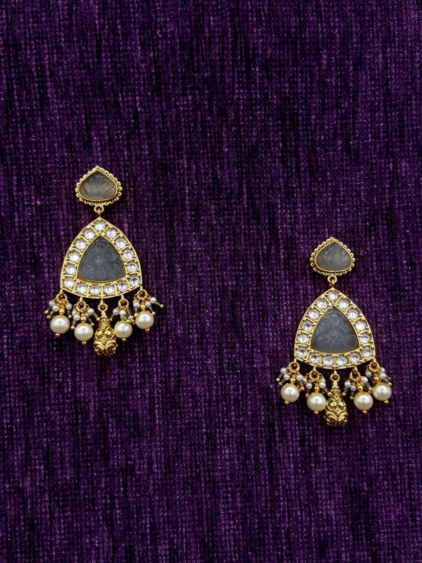 boutique-earring-ERBQ20090GYHG