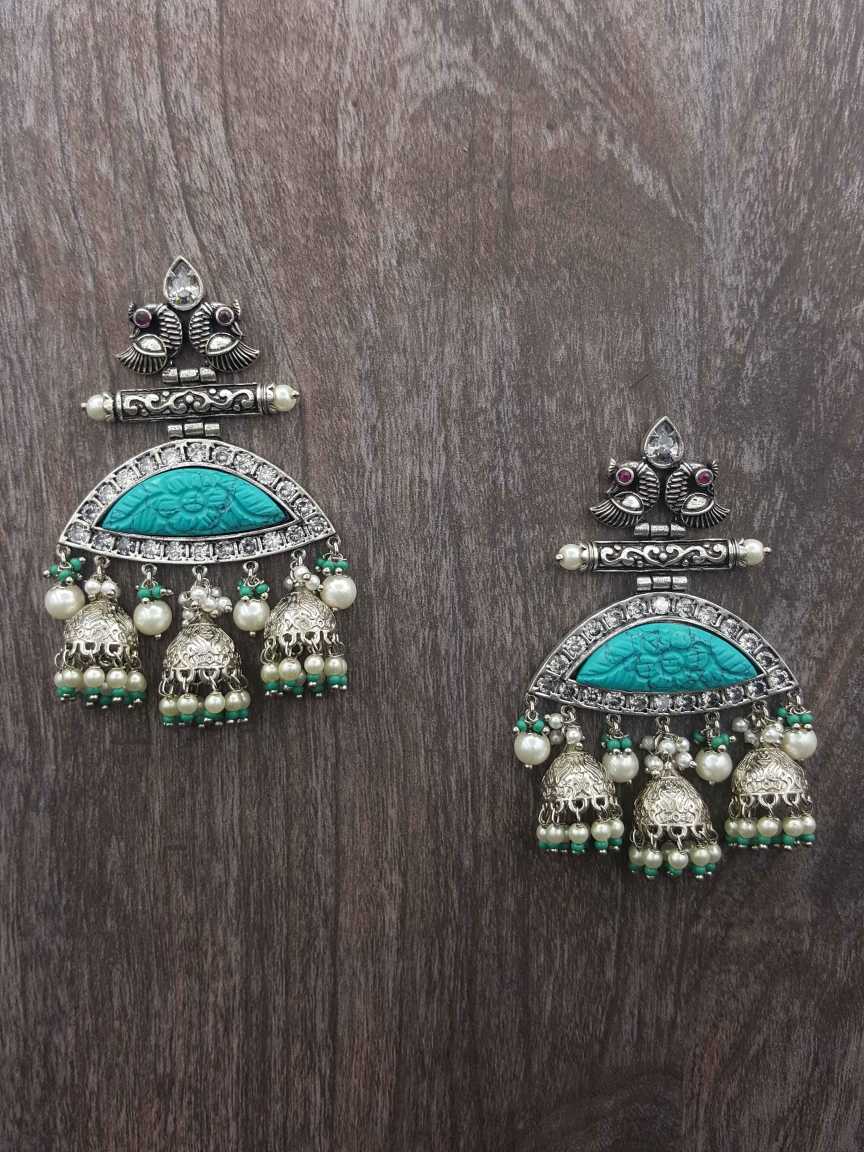 EARRING in BOUTIQUE Style | Design - 20092
