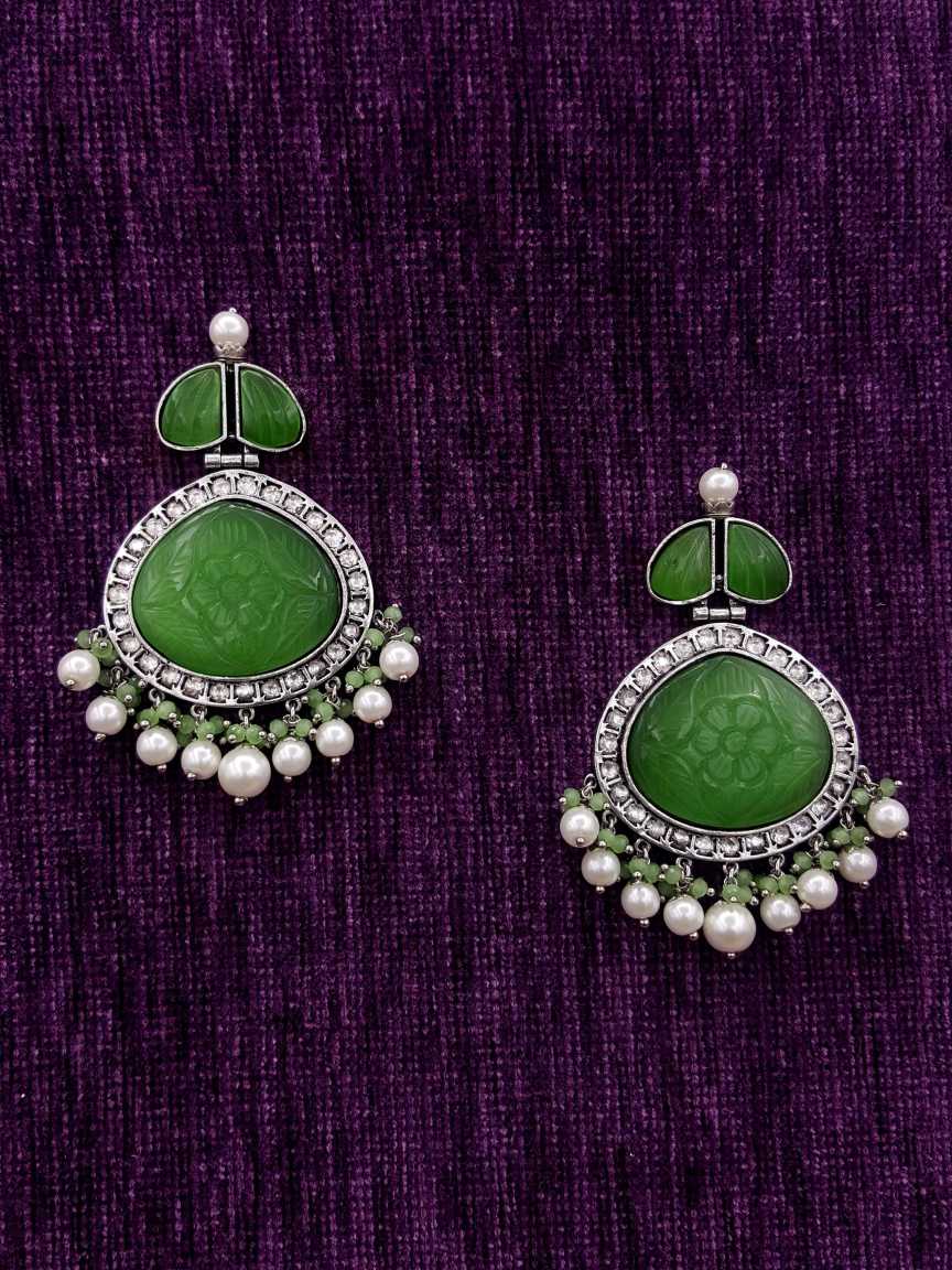 EARRING in BOUTIQUE Style | Design - 20107
