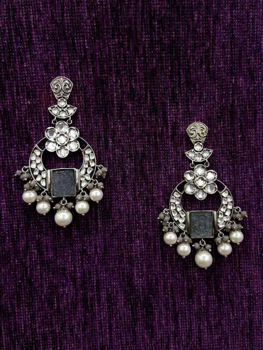 boutique-earring-ERBQ20114GYVC