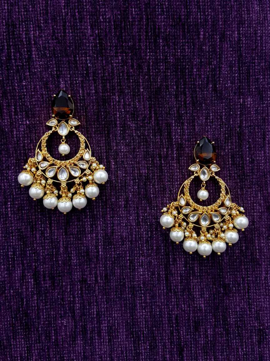 boutique-earring-ERBQ20116BWHG