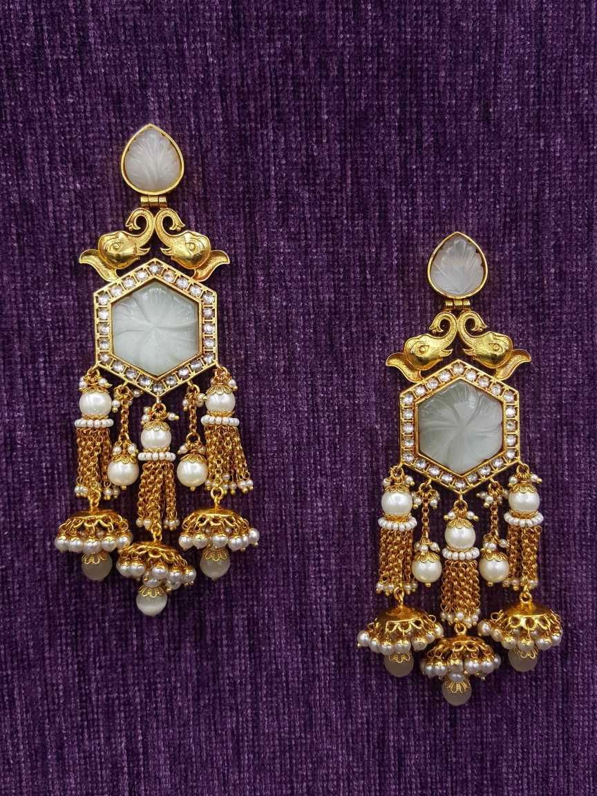 boutique-earring-ERBQ20138WHGE
