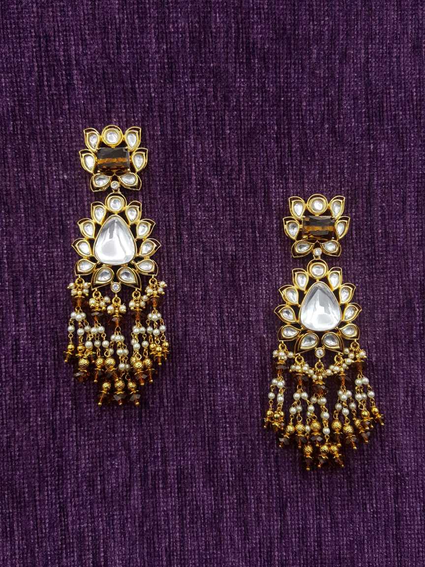 EARRING in BOUTIQUE Style | Design - 20141