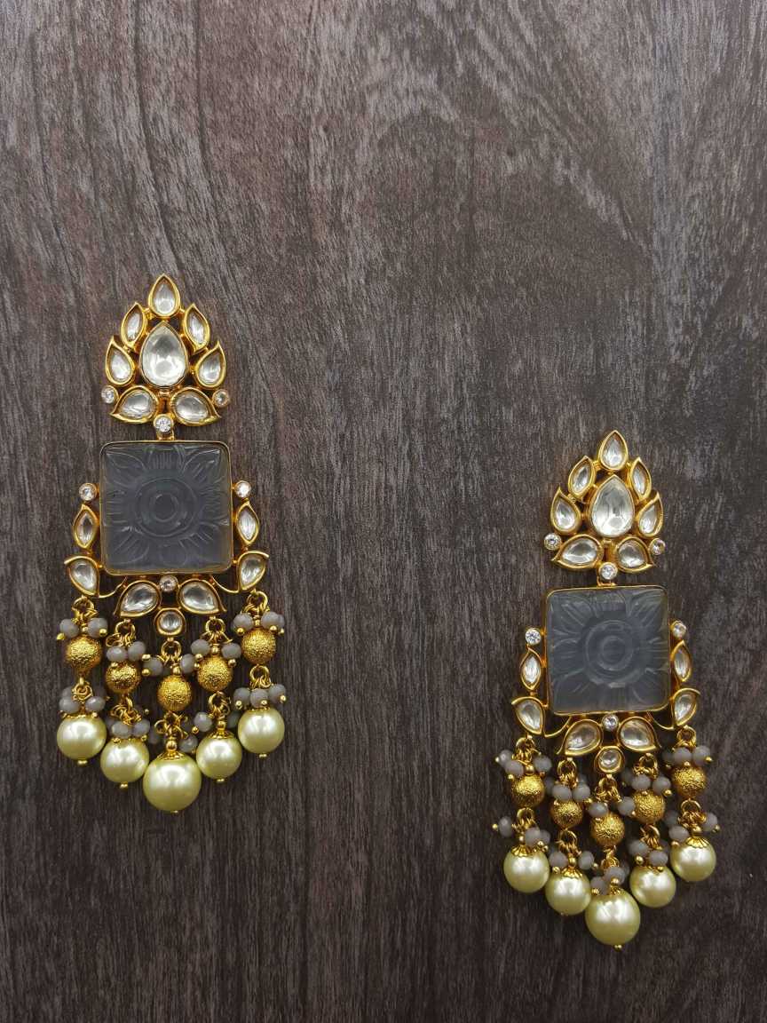 EARRING in BOUTIQUE Style | Design - 20142