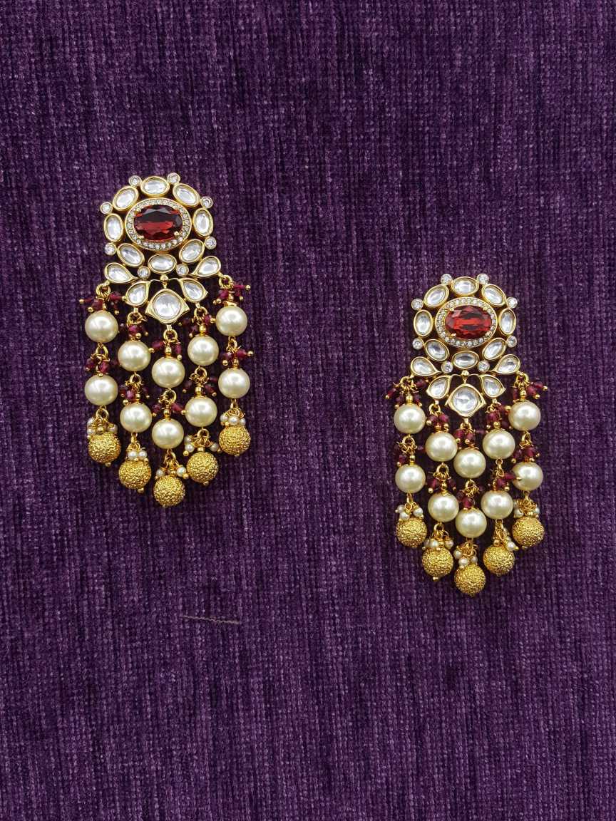 EARRING in BOUTIQUE Style | Design - 20143