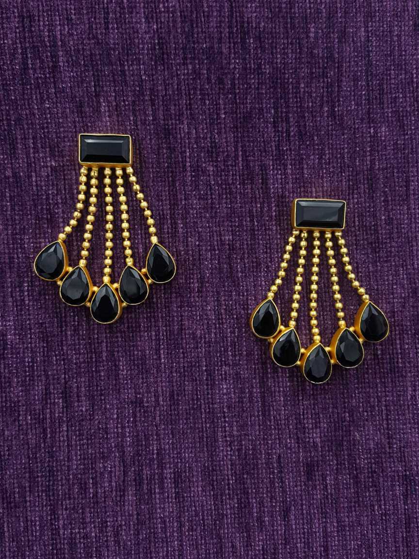 EARRING in BOUTIQUE Style | Design - 20155