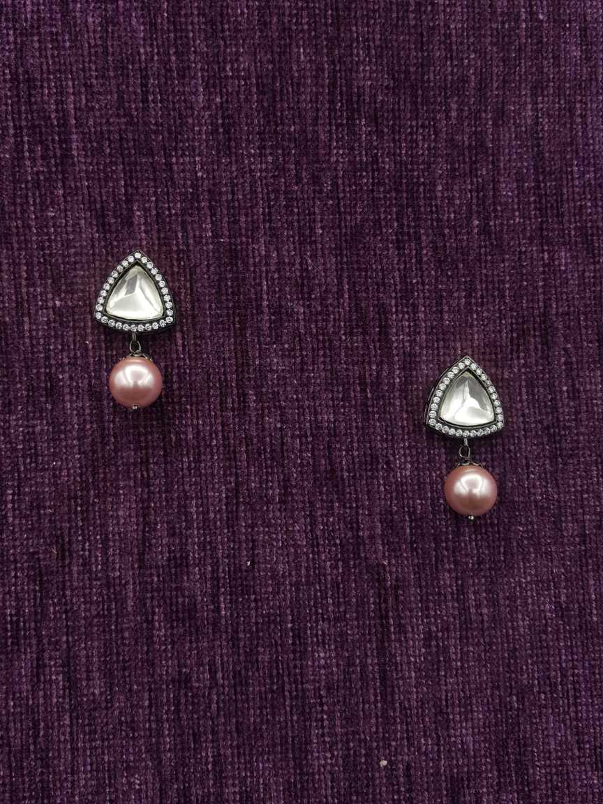 boutique-earring-ERBQ20218PKBD