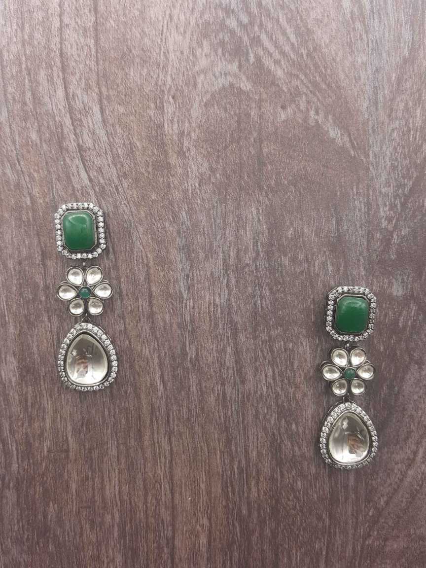 boutique-earring-ERBQ20240GNBD