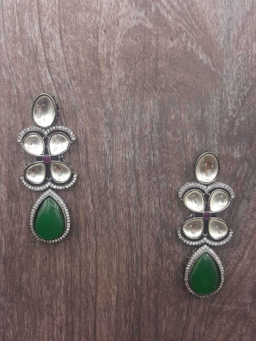 boutique-earring-ERBQ20241GNRNBD