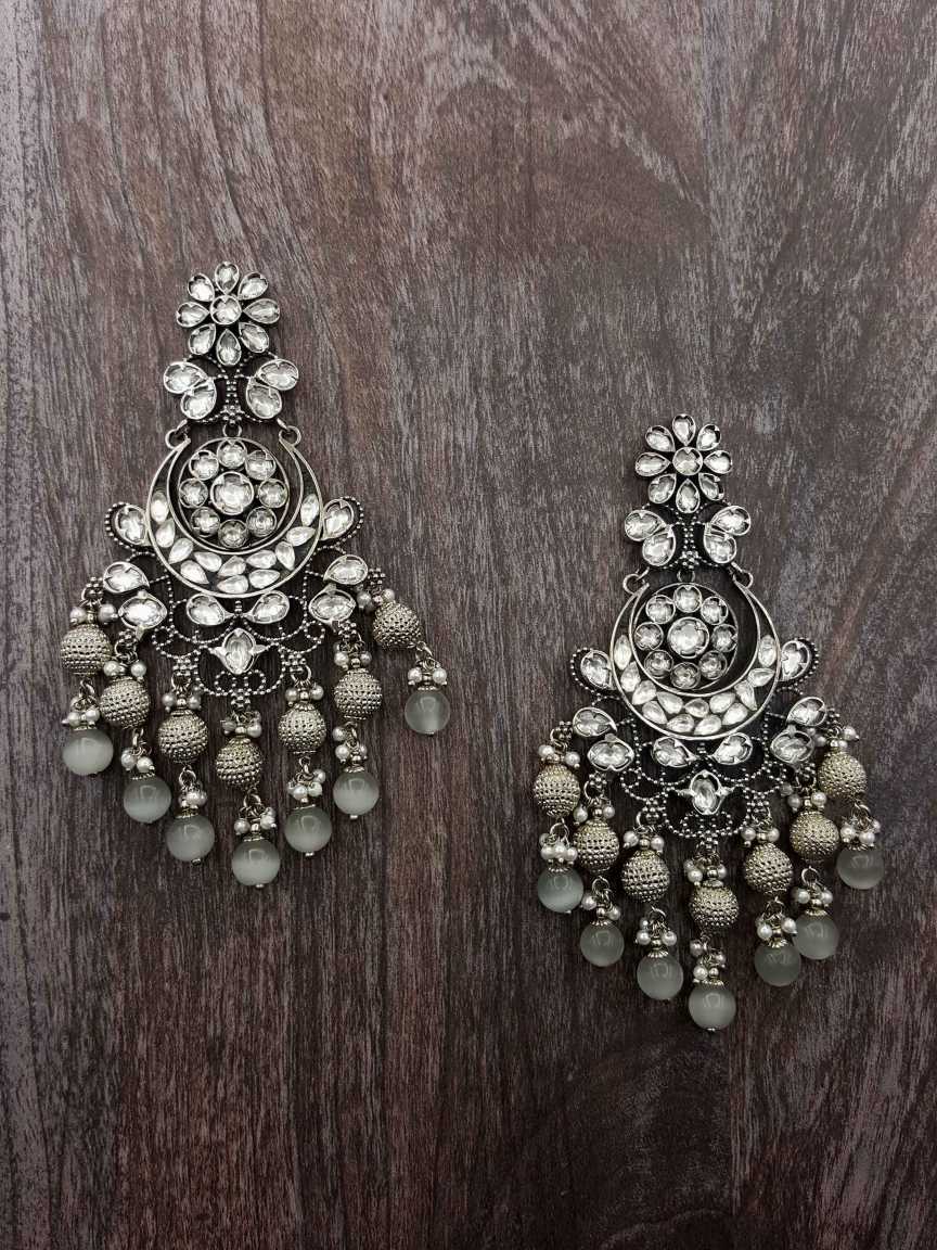 boutique-earring-ERBQ20363GYRH