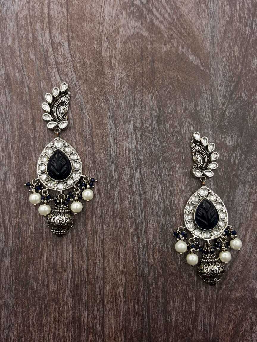 boutique-earring-ERBQ20372BLRH