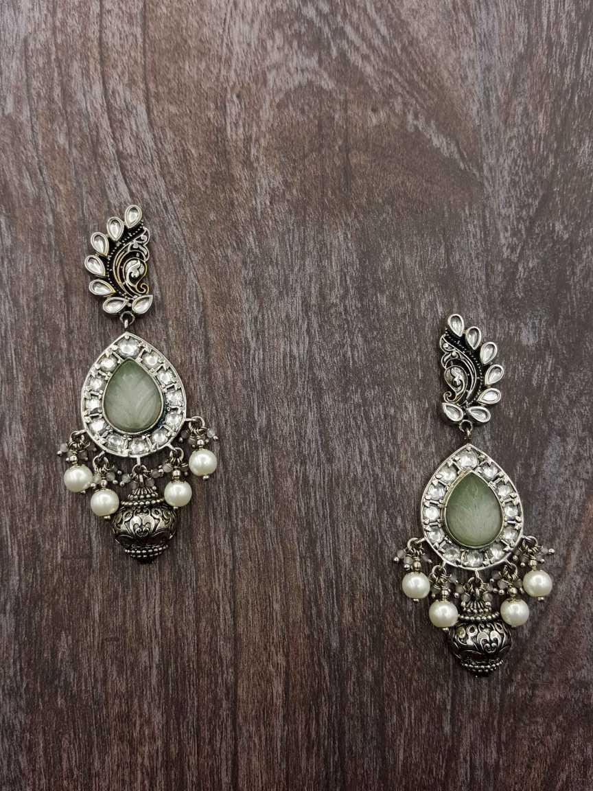 boutique-earring-ERBQ20372CLRH