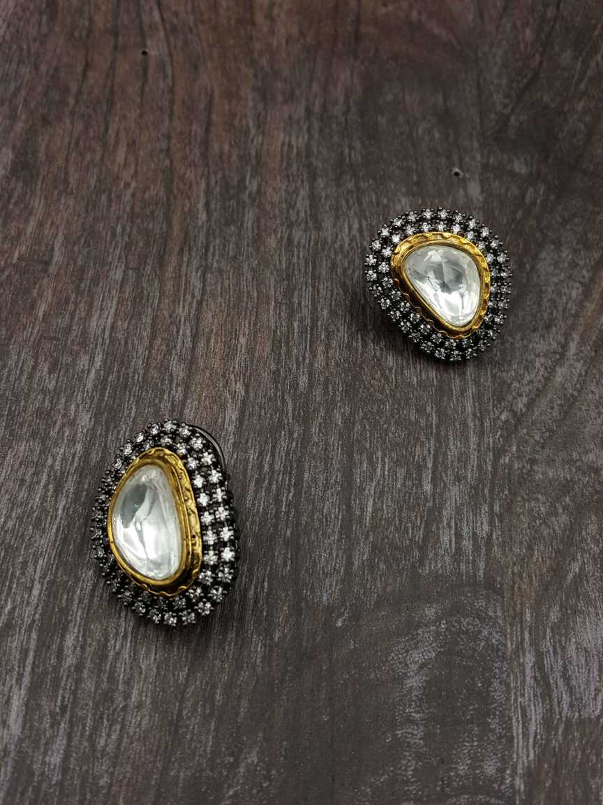 EARRING in BOUTIQUE Style | Design - 20430